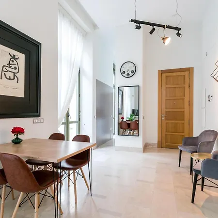 Apartment 2e Stylish Bright Downtown Azofaifo *